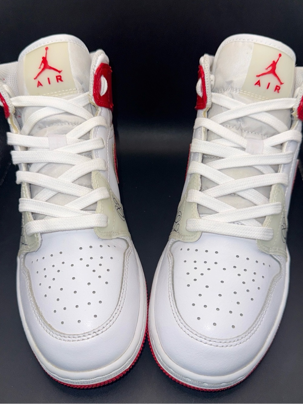 Size 6.5Y (GS) - Jordan 1 Mid Rookie Season, DR6496-116, Very Clean, No OG Box